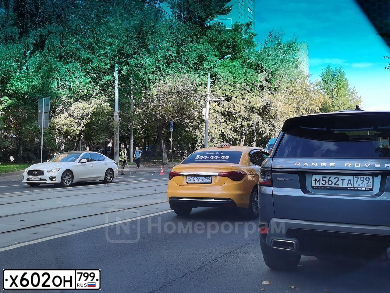 Фото автомобиля VOLKSWAGEN POLO, 2019 — госномер Х602ОМ799. Цвет: Белый