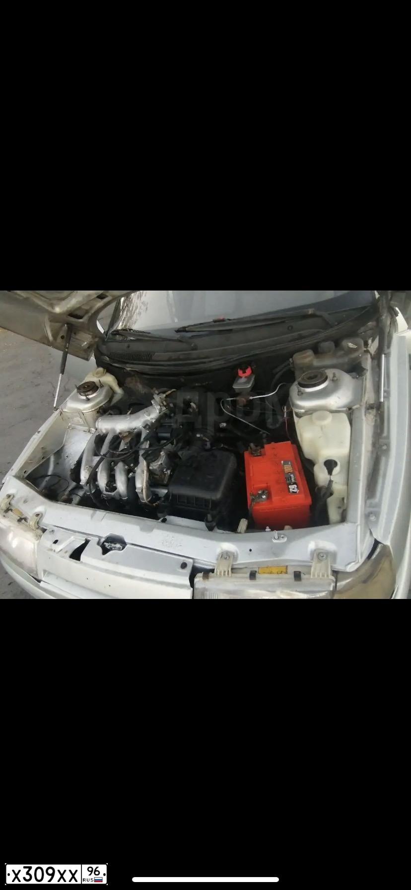 Фото автомобиля LADA 2112, 2004 — госномер С975МВ196. Цвет: СВЕТЛО-СЕРЫЙ