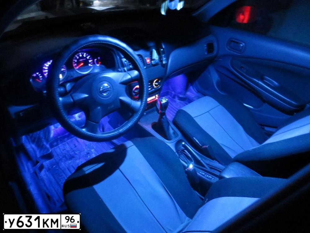 Фото автомобиля NISSAN ALMERA, 2005 — госномер С111ТА66. Цвет: Серебристый