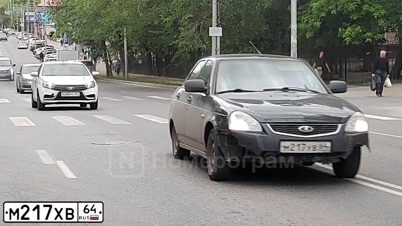 Фото автомобиля FORD FOCUS C-MAX, 2006 — госномер А506НР122. Цвет: СЕРЕБРИСТЫЙ