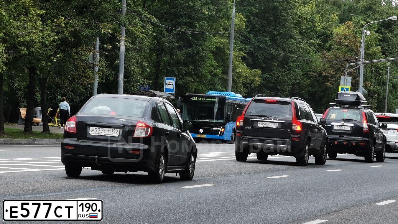 Фото автомобиля SUZUKI SX4, 2011 — госномер О592РМ62. Цвет: ЧЕРНЫЙ