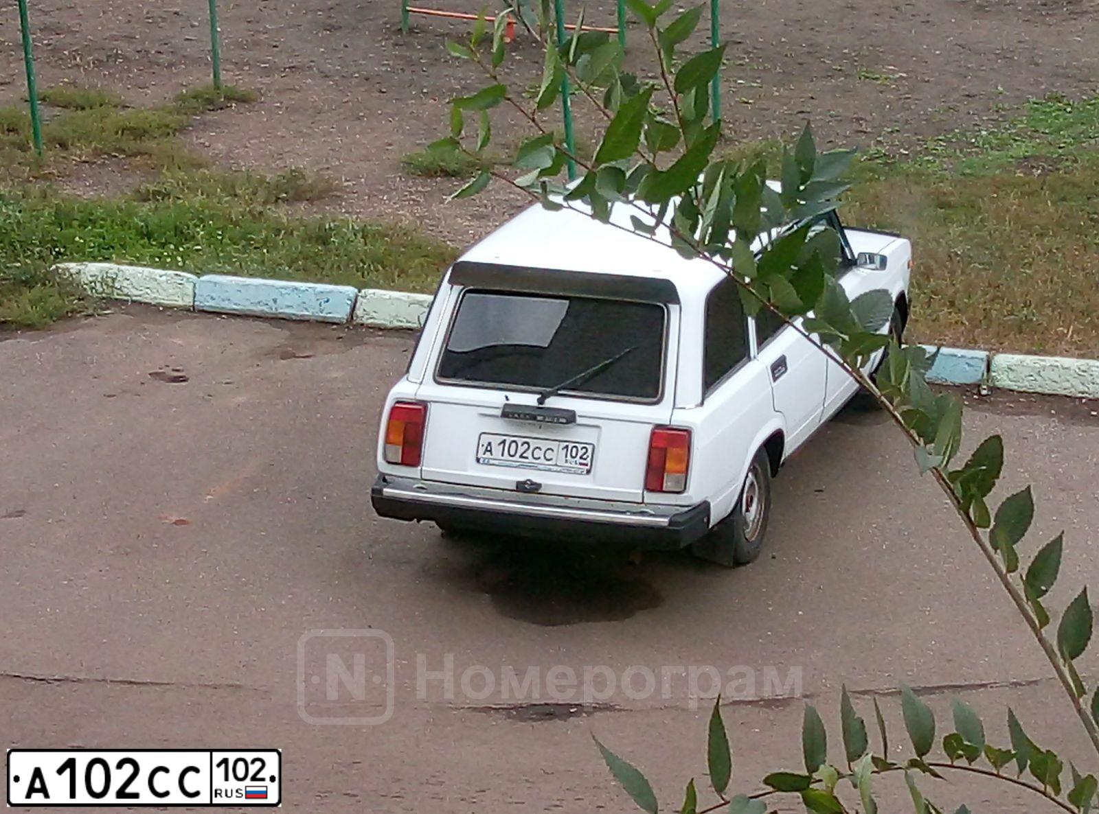 Фото автомобиля LADA 2104, 2007 — госномер А102СС102. Цвет: БЕЛЫЙ