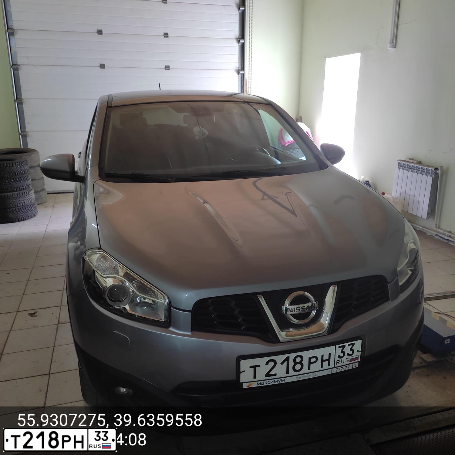 Фото автомобиля NISSAN QASHQAI, 2010 — госномер Т218РН33. Цвет: Серый