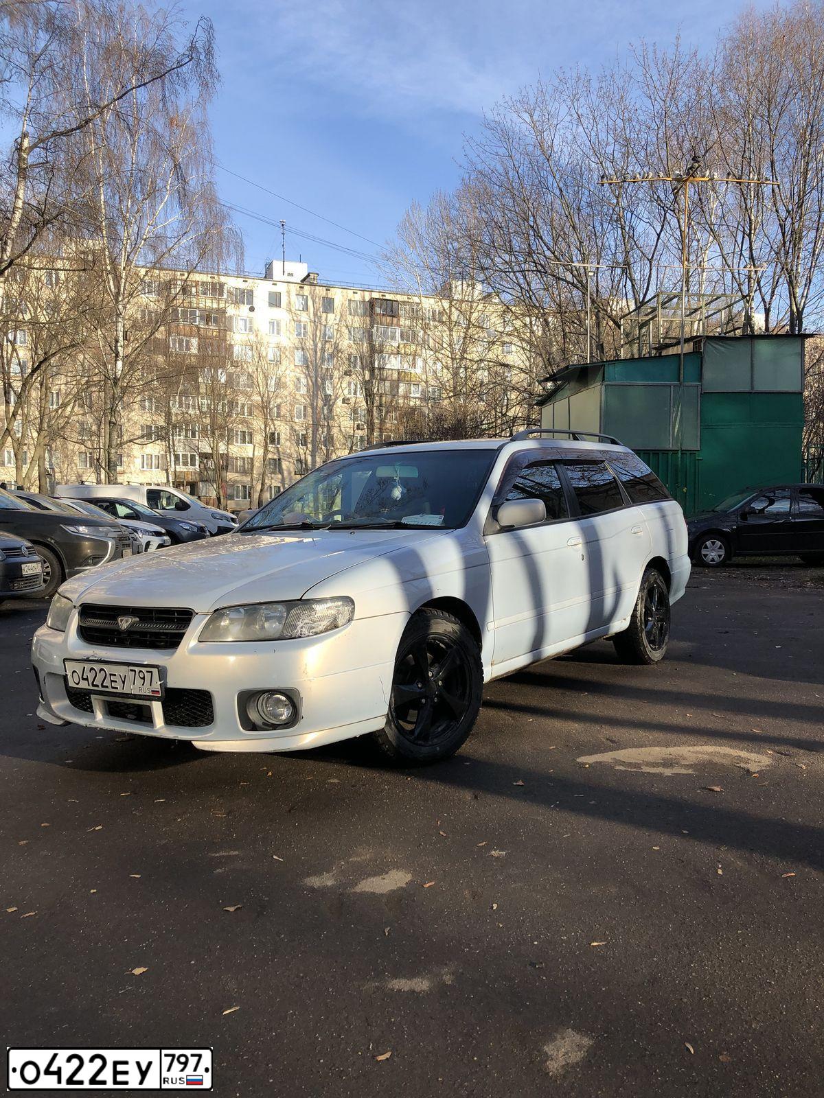 Фото автомобиля НИССАН АВЕНИР НИССАН АВЕНИР, 2001 — госномер О422ЕУ797. Цвет: Серый