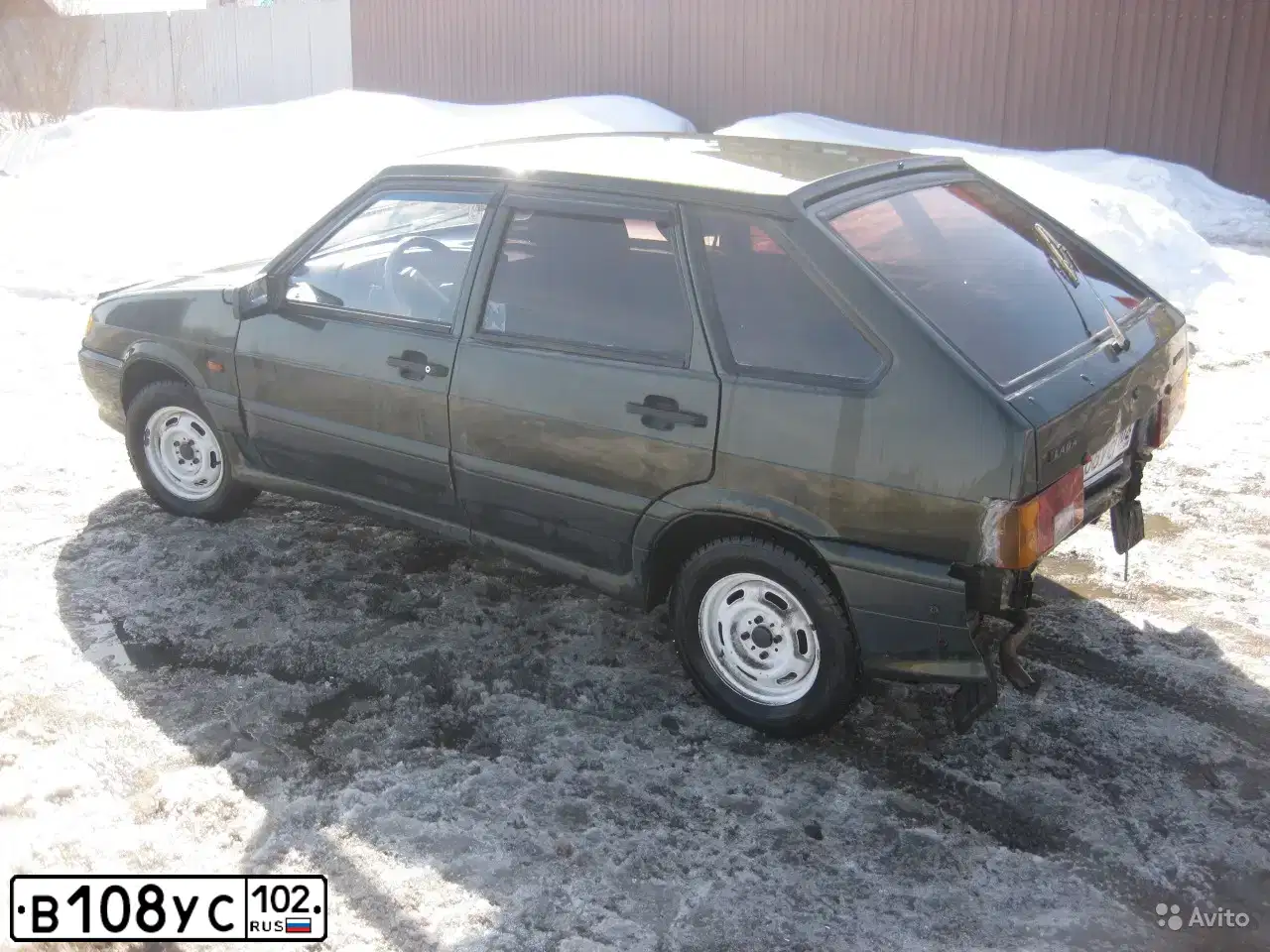 Фото автомобиля LADA 2114 SAMARA, 2007 — госномер А968ХН174. Цвет: ЗОЛОТИСТЫЙ ТЕМНО-ЗЕЛЕНЫЙ