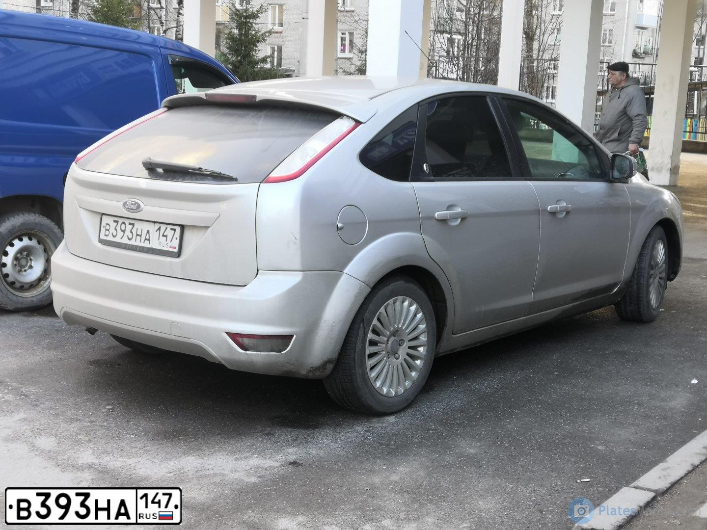 Фото автомобиля FORD FOCUS, 2008 — госномер В393НА147. Цвет: Серебристый