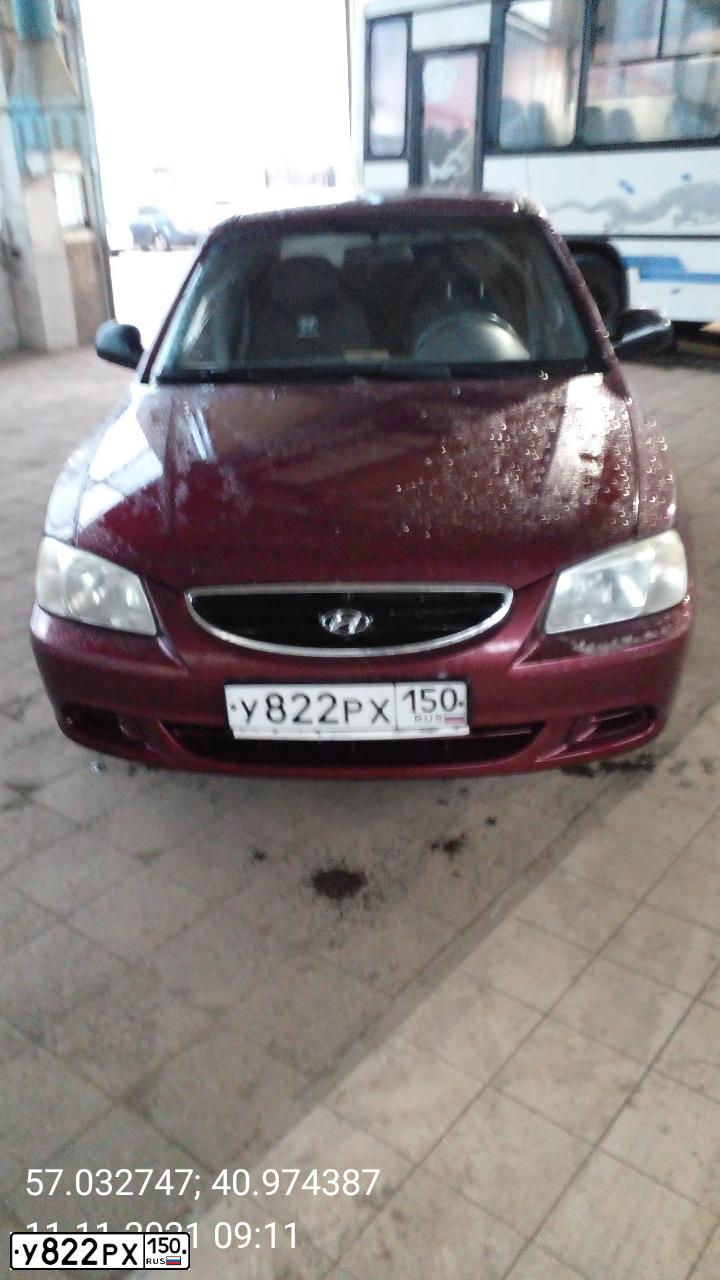 Фото автомобиля TAGAZ ACCENT, 2008 — госномер У822РХ150. Цвет: КРАСНЫЙ