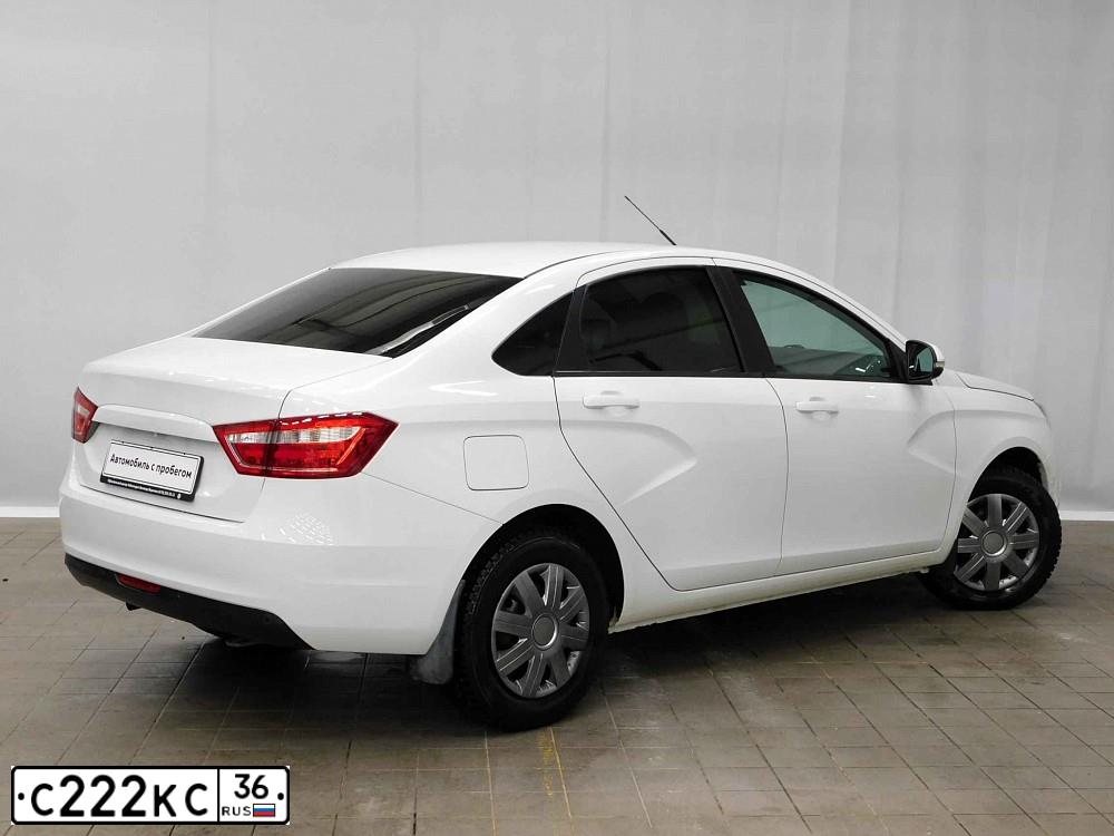 Фото автомобиля LADA VESTA, 2017 — госномер М519КК136. Цвет: Белый