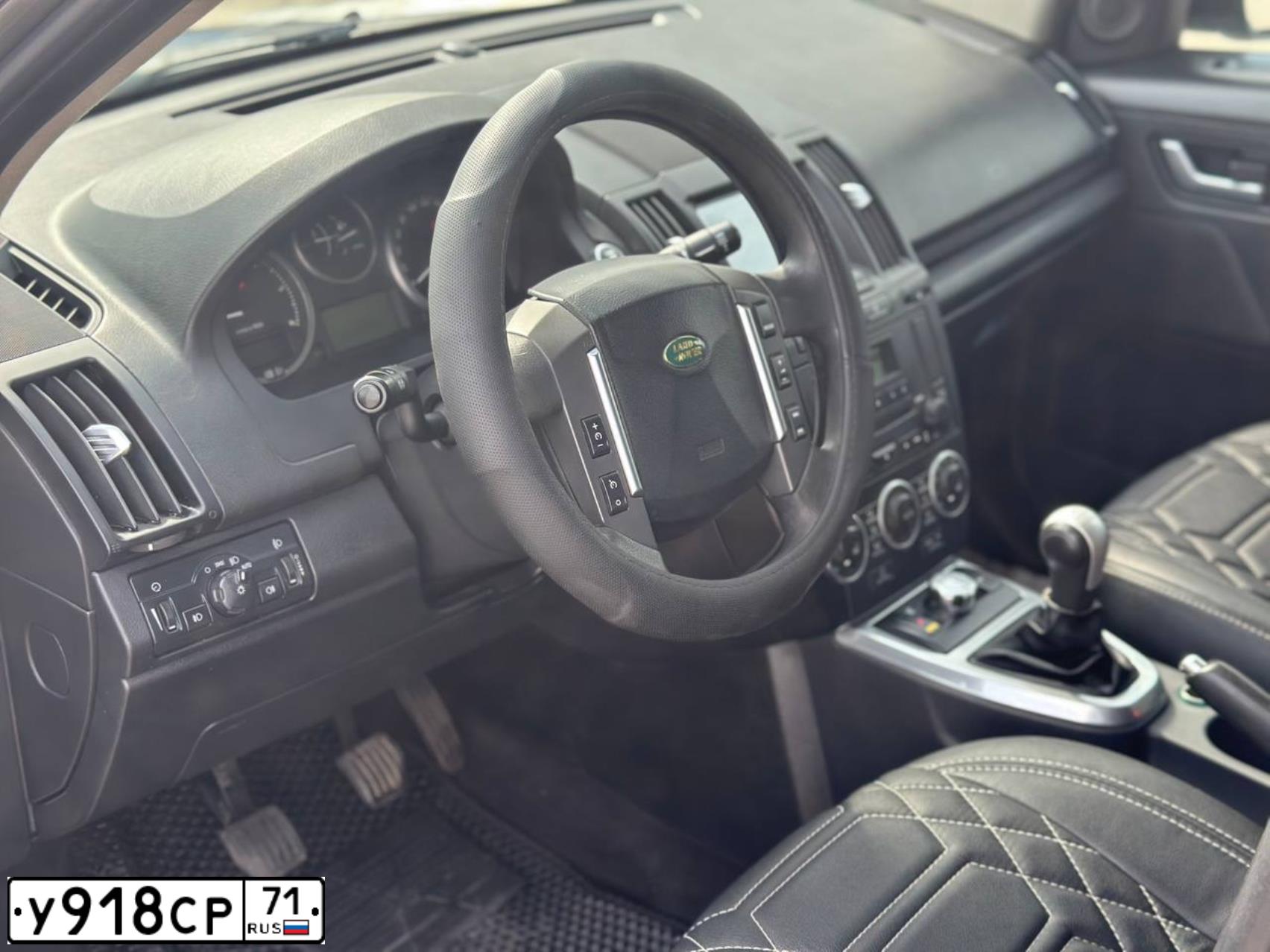 Фото автомобиля LANDROVER FREELANDER, 2008 — госномер У918СР71. Цвет: ТЕМНО-СЕРЫЙ