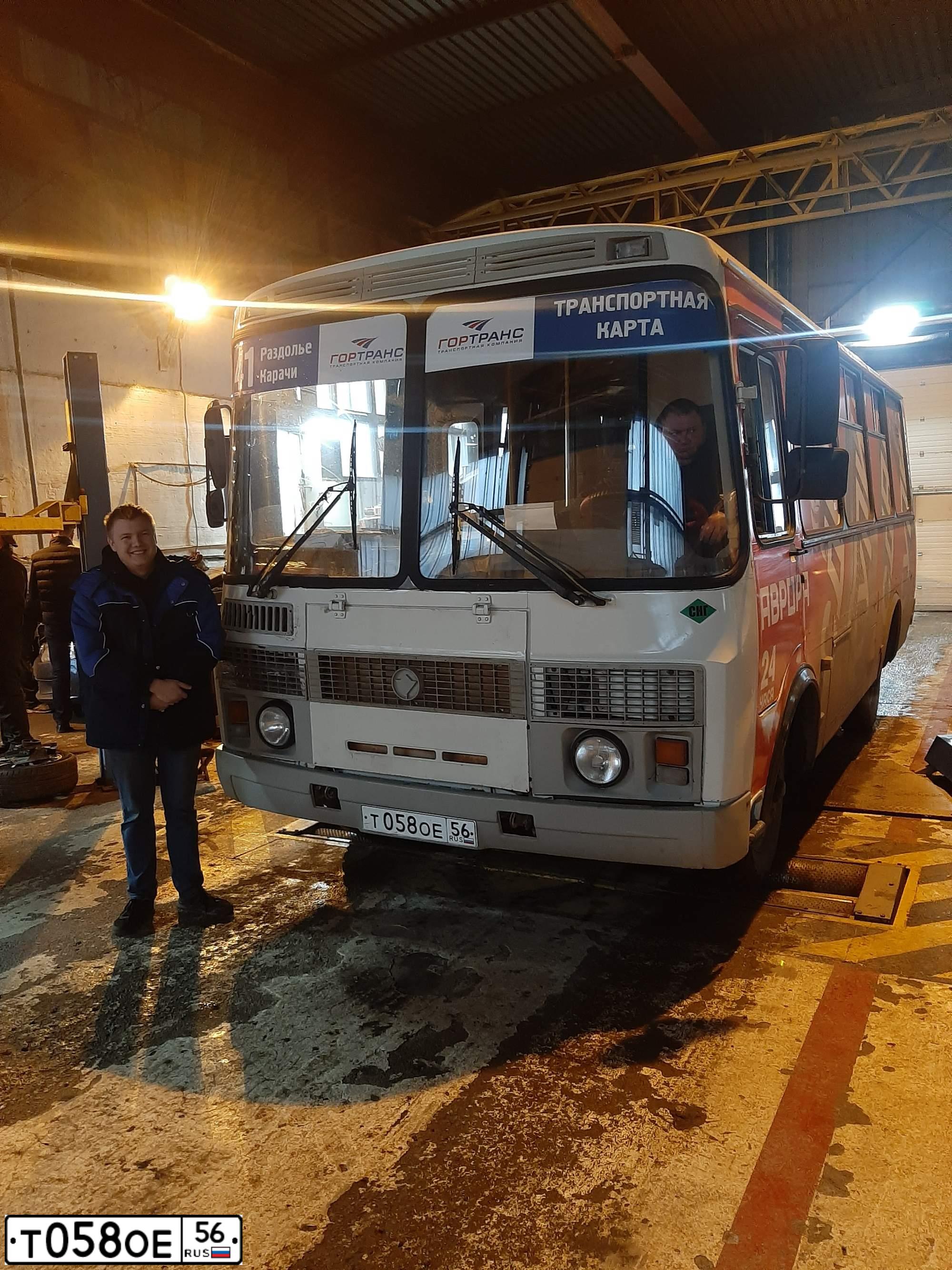 Фото автомобиля PAZ 3205, 2012 — госномер Т058ОЕ56. Цвет: БЕЛЫЙ