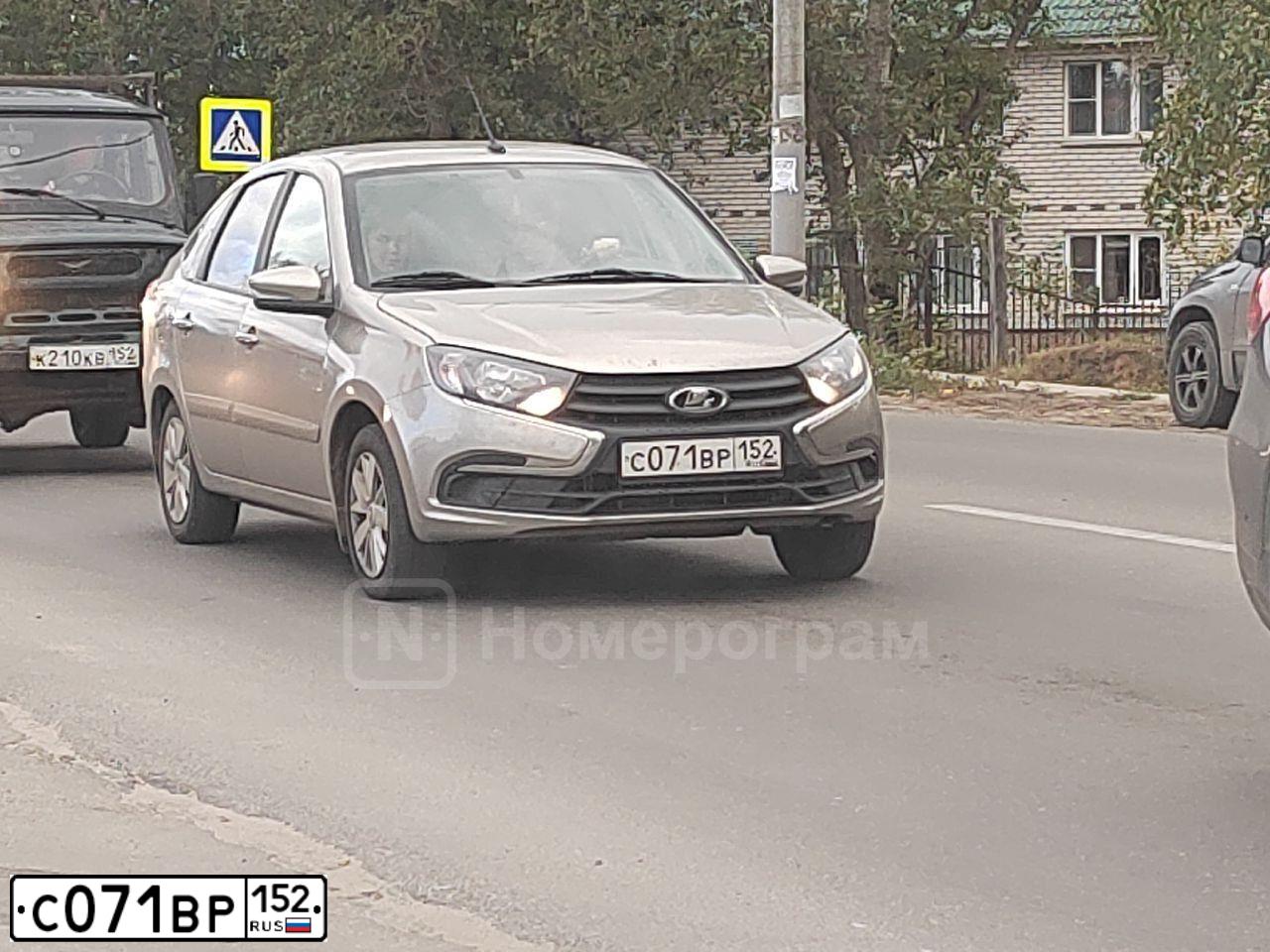 Фото автомобиля LADA 2191 GRANTA, 2019 — госномер С071ВР152. Цвет: Серебристо-серый