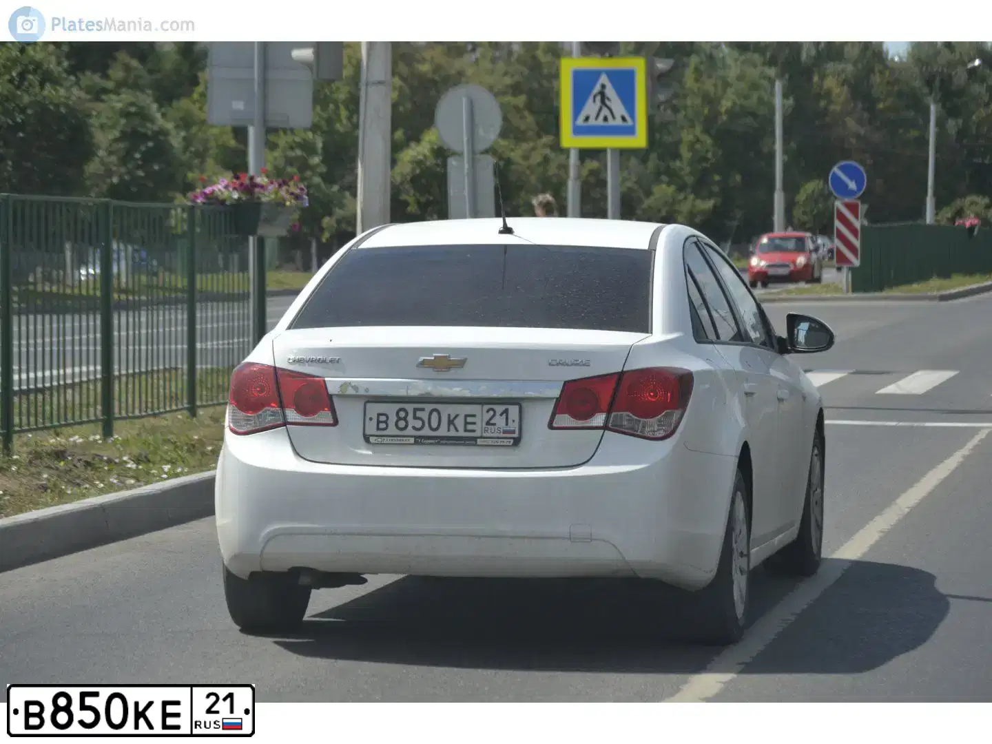 Фото автомобиля CHEVROLET CRUZE, 2011 — госномер В850КЕ21. Цвет: БЕЛЫЙ