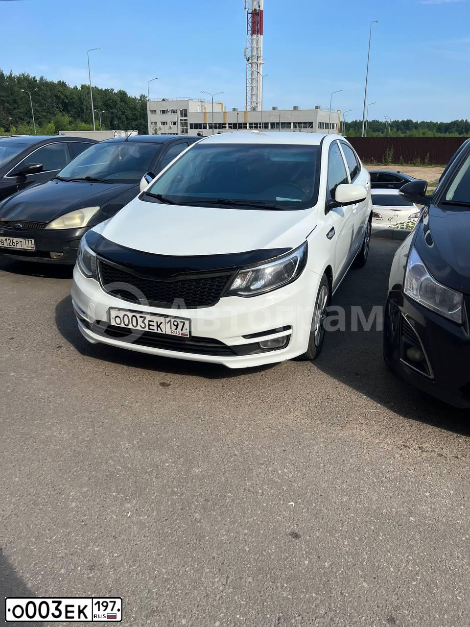 Фото автомобиля VOLKSWAGEN PASSAT, 1997 — госномер Н055ТУ46. Цвет: синий