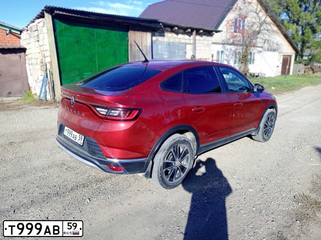Фото автомобиля NISSAN JUKE, 2013 — госномер С967МС196. Цвет: Белый