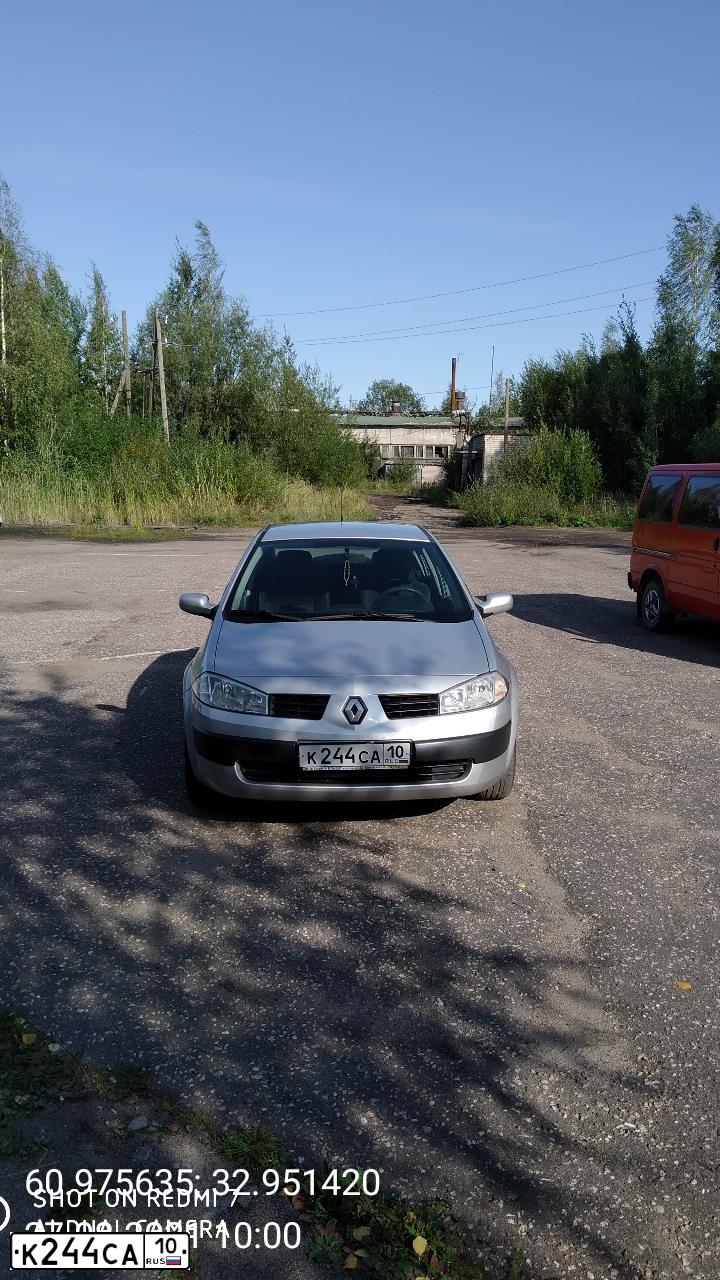 Фото автомобиля RENAULT MEGANE, 2005 — госномер К244СА10. Цвет: СВЕТЛО-СЕРО-ГОЛУБОЙ