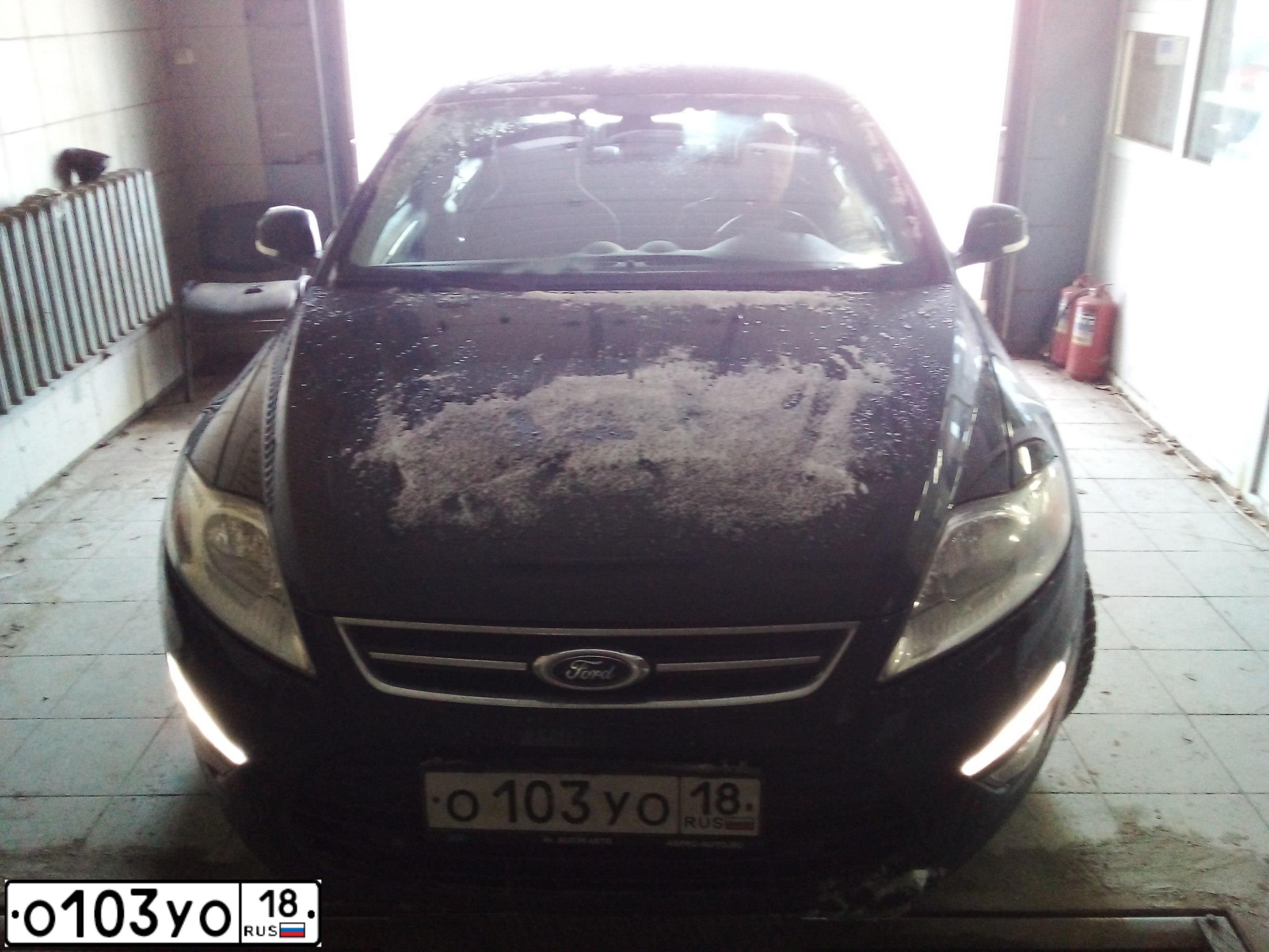Фото автомобиля FORD MONDEO, 2012 — госномер О103УО18. Цвет: ЧЕРНЫЙ