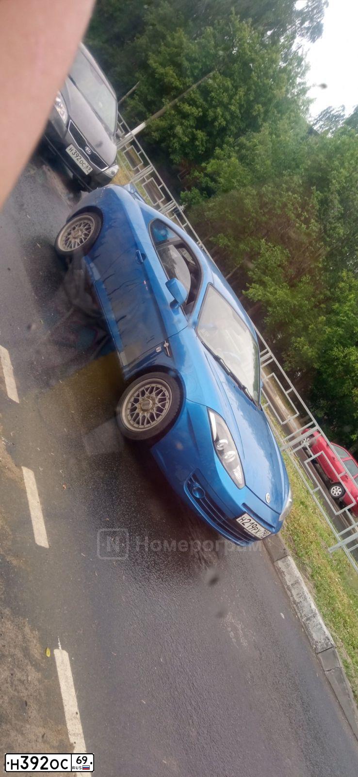 Фото автомобиля KIA CEE'D, 2011 — госномер Н392ОС69