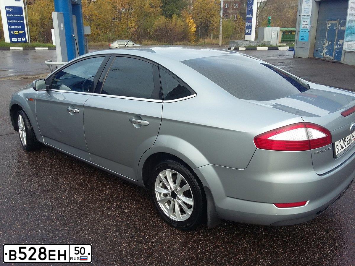Фото автомобиля FORD MONDEO, 2008 — госномер О888ВТ199. Цвет: Серый