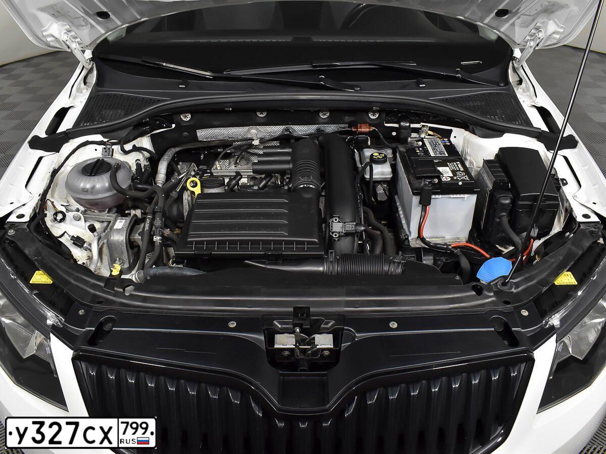 Фото автомобиля SKODA OCTAVIA, 2016 — госномер А877УТ799. Цвет: Белый