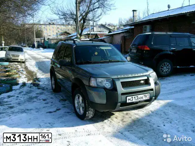 Фото автомобиля LANDROVER FREELANDER, 2006 — госномер М313НН161. Цвет: ЗЕЛЕНЫЙ
