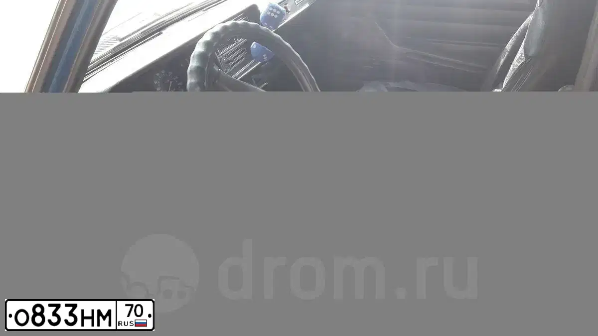 Фото автомобиля LADA 2107, 2004 — госномер О833НМ70. Цвет: Сине-зеленый