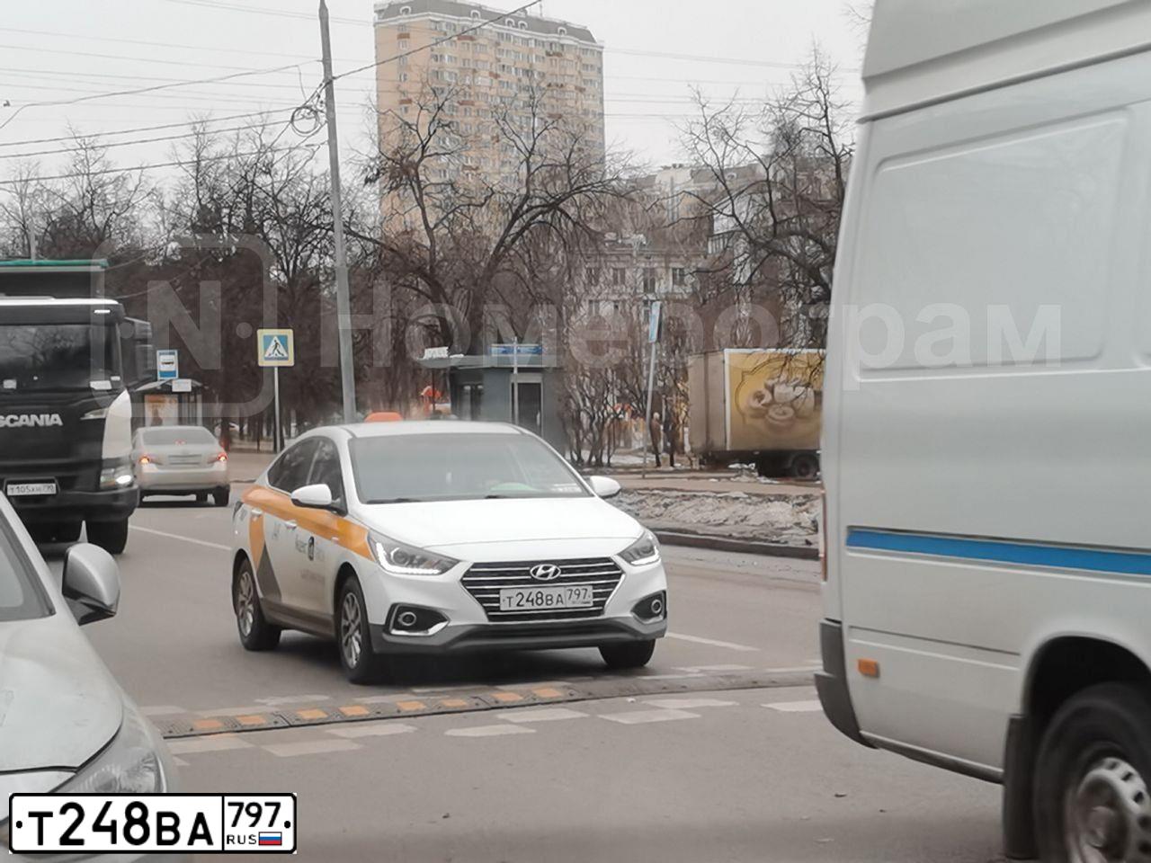 Фото автомобиля HYUNDAI SOLARIS, 2019 — госномер А252ММ67. Цвет: БЕЛЫЙ