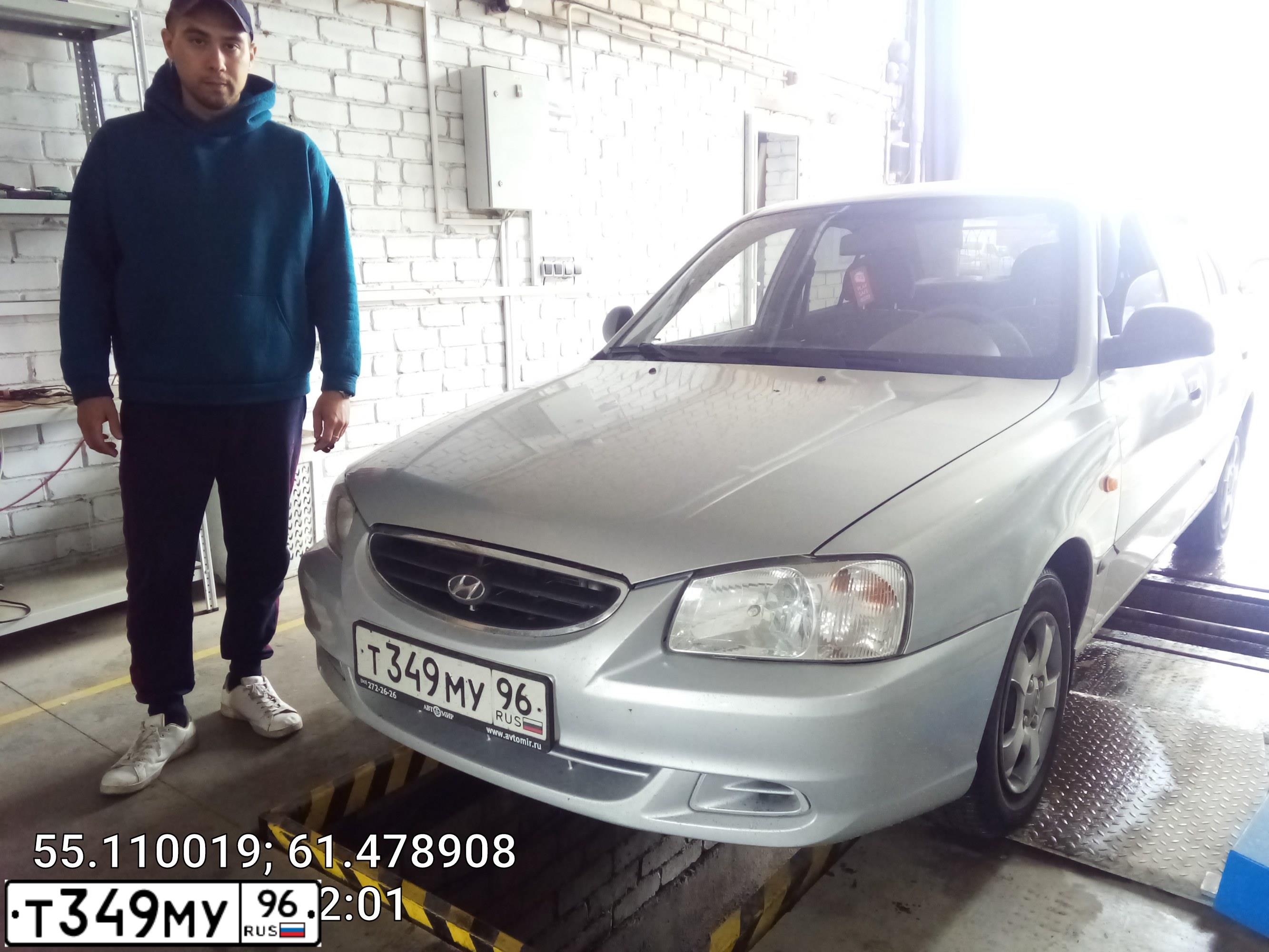 Фото автомобиля TAGAZ ACCENT, 2011 — госномер К819ВА774. Цвет: Серебристый