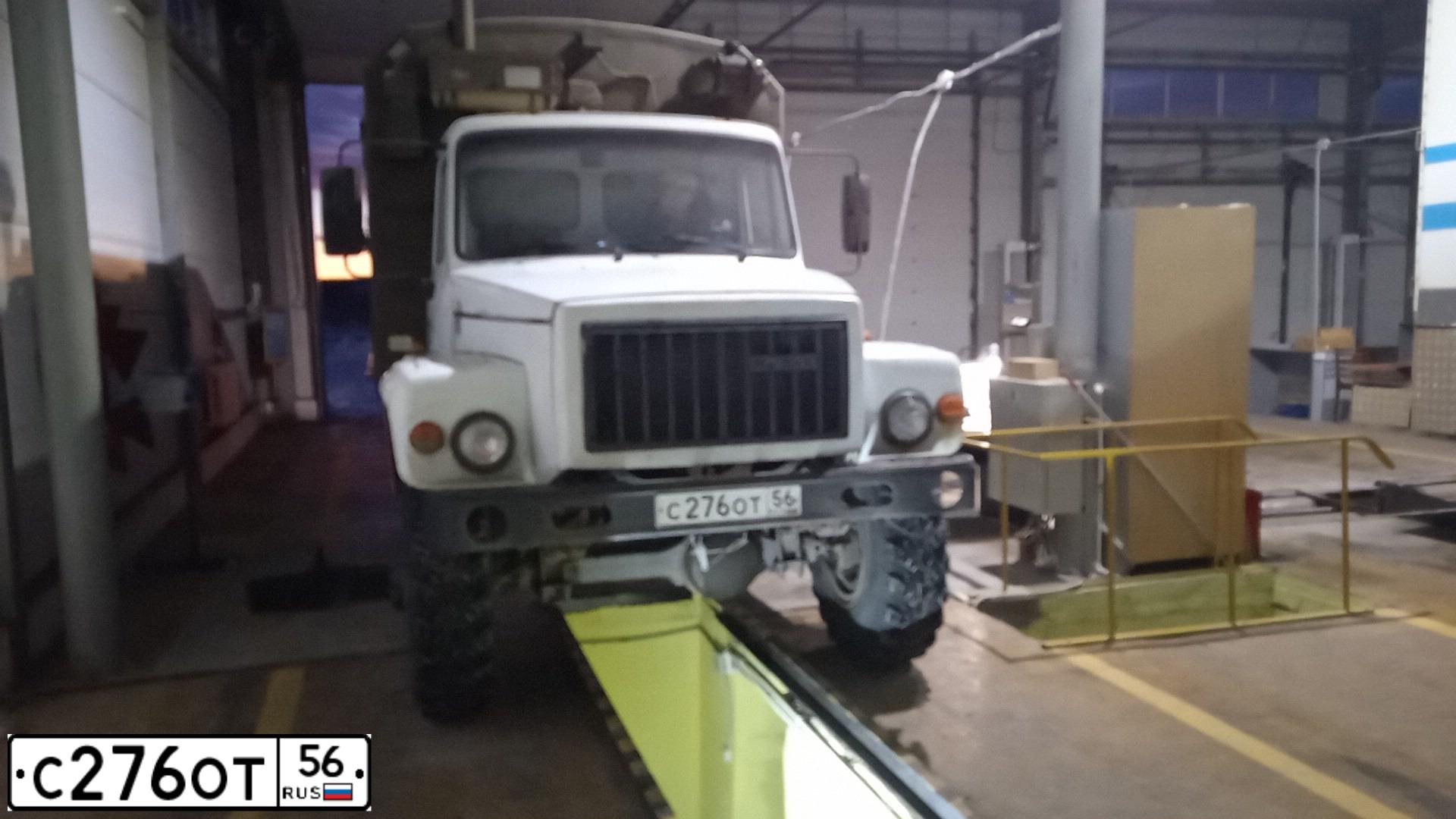 Фото автомобиля GAZ 3308 SADKO, 2003 — госномер С276ОТ56. Цвет: БЕЛЫЙ