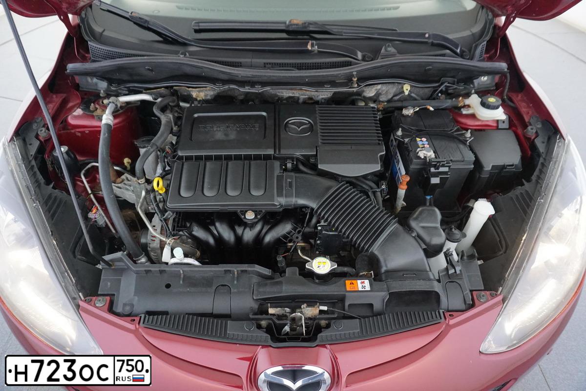 Фото автомобиля MAZDA CX-5, 2017 — госномер Н723ОС750. Цвет: КОРИЧНЕВЫЙ