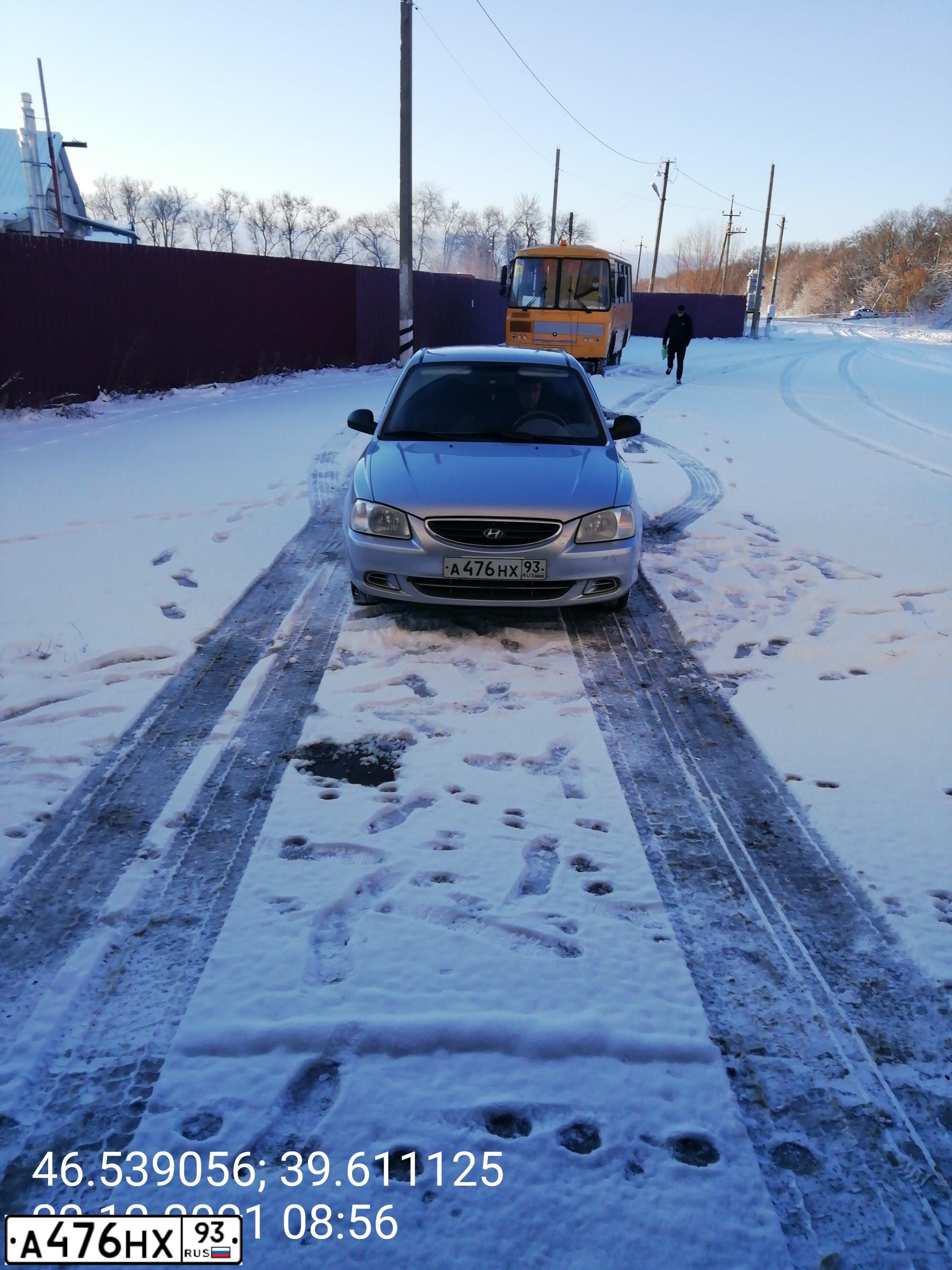 Фото автомобиля TAGAZ ACCENT, 2007 — госномер А476НХ93. Цвет: СЕРЕБРИСТЫЙ