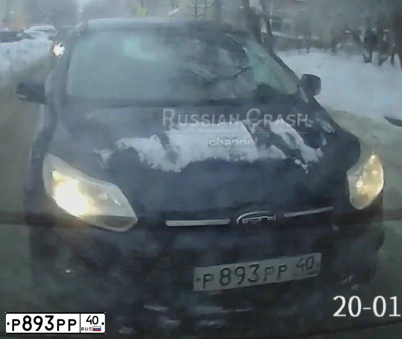 Фото автомобиля FORD FOCUS, 2012 — госномер Р893РР40. Цвет: ТЕМНО-СИНИЙ