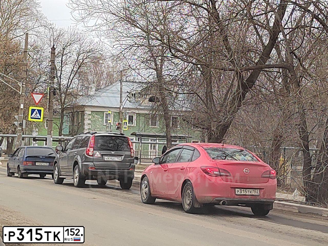 Фото автомобиля OPEL ASTRA, 2012 — госномер А503ОУ252. Цвет: КРАСНЫЙ