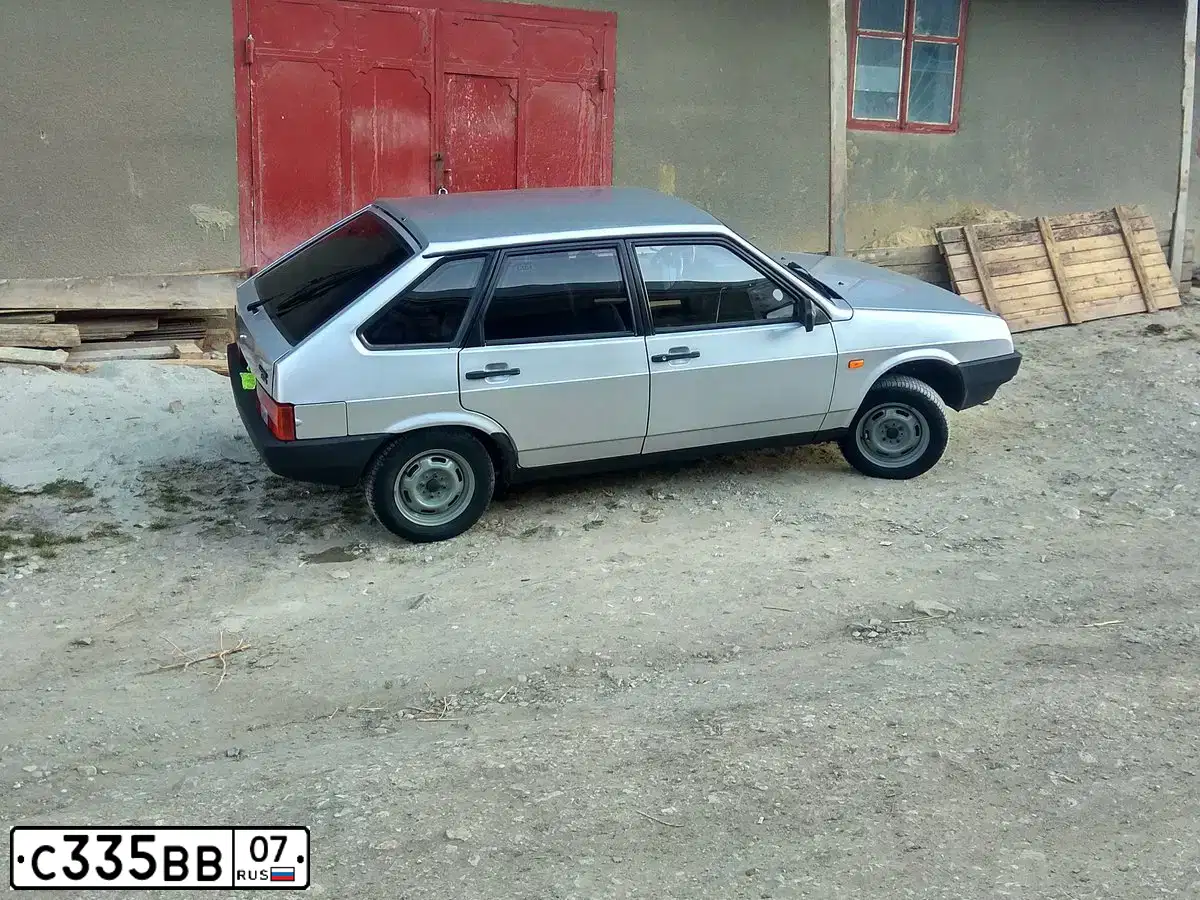 Фото автомобиля LADA 2109 SAMARA, 2002 — госномер С335ВВ07