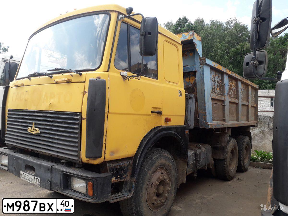 Фото автомобиля MAZ 5516 /6X4/, 2007 — госномер М987ВХ40. Цвет: Белый