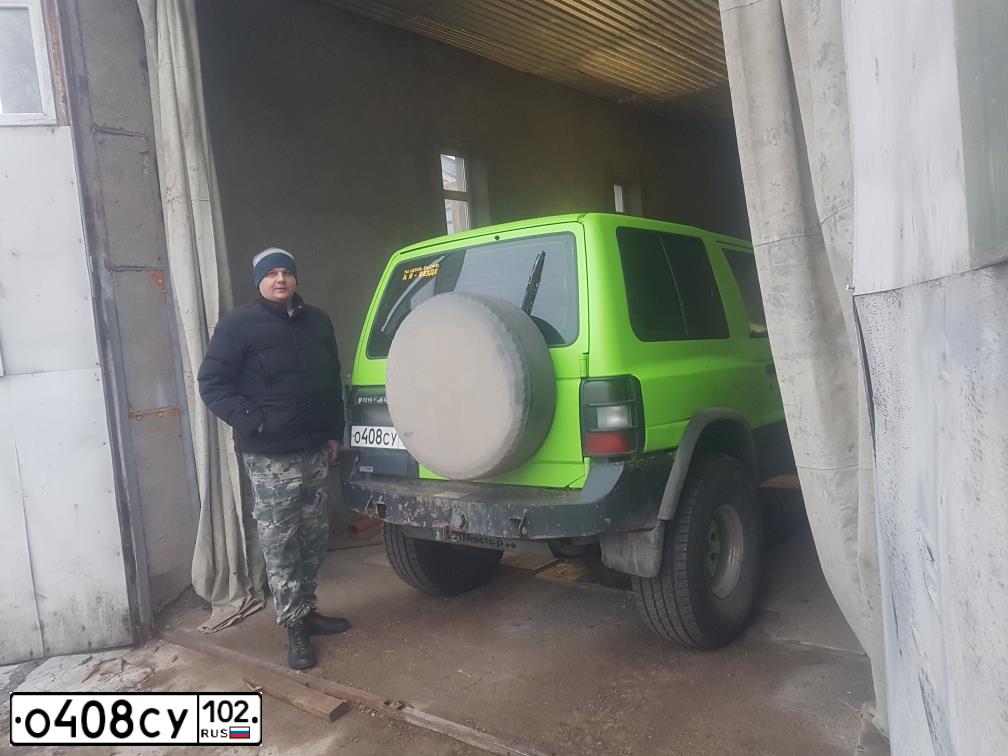 Фото автомобиля MITSUBISHI PAJERO, 1998 — госномер О408СУ102. Цвет: ЗЕЛЕНЫЙ