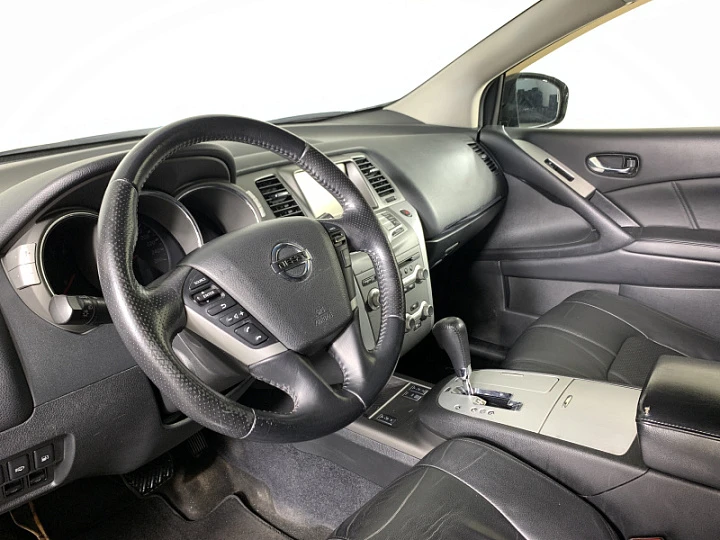 Фото автомобиля NISSAN MURANO, 2015 — госномер К624ТХ777. Цвет: ТЕМНО-БОРДОВЫЙ