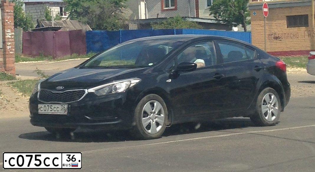 Фото автомобиля LADA VESTA, 2019 — госномер С075СС36. Цвет: Белый