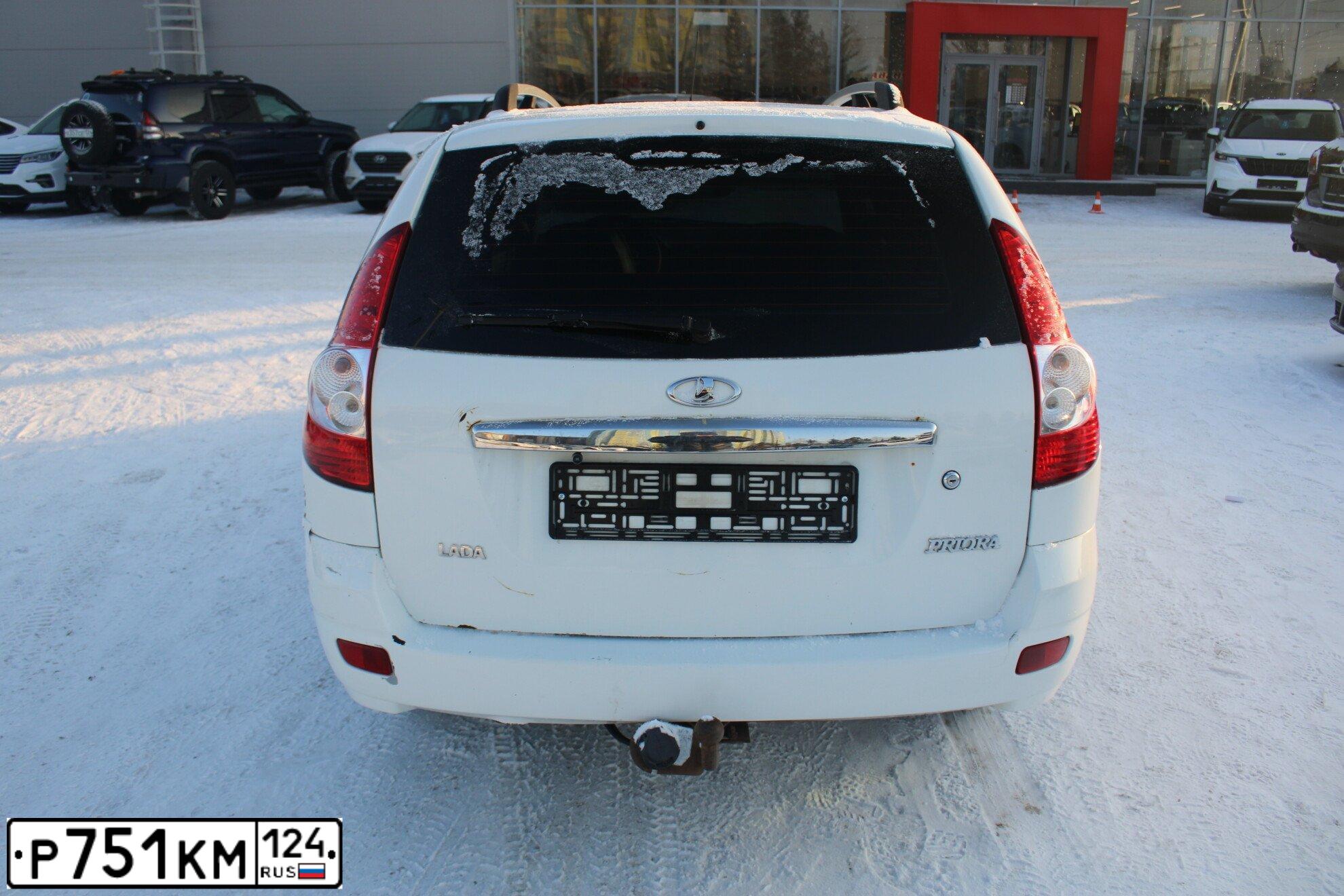 Фото автомобиля LADA 2171 PRIORA, 2013 — госномер М425КУ19. Цвет: Белый