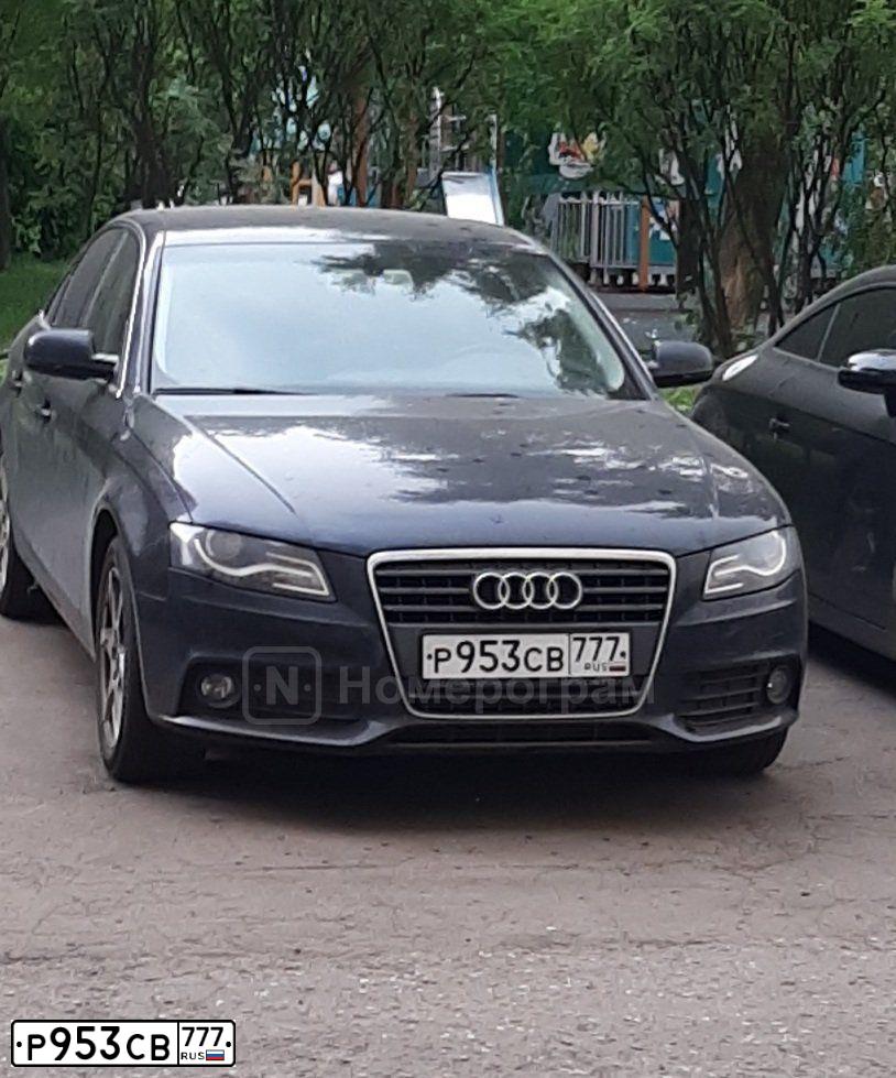 Фото автомобиля AUDI A4, 2011 — госномер Р953СВ777. Цвет: синий