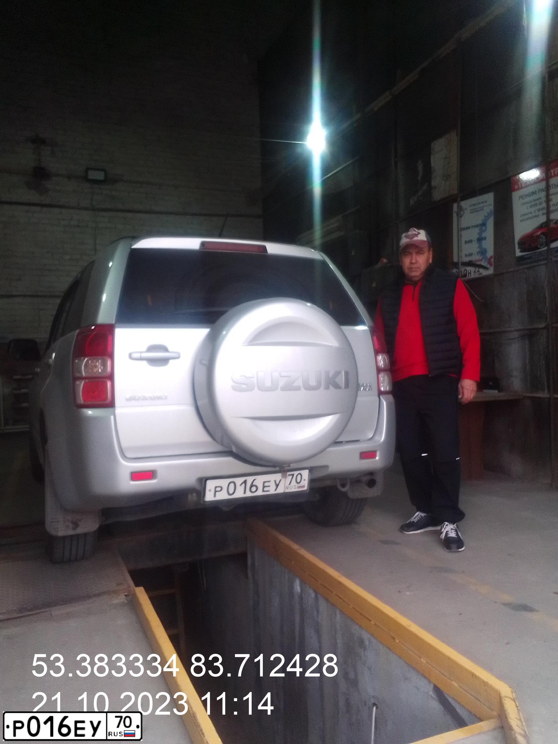 Фото автомобиля SUZUKI /GRAND/ VITARA, 2011 — госномер Р016ЕУ70