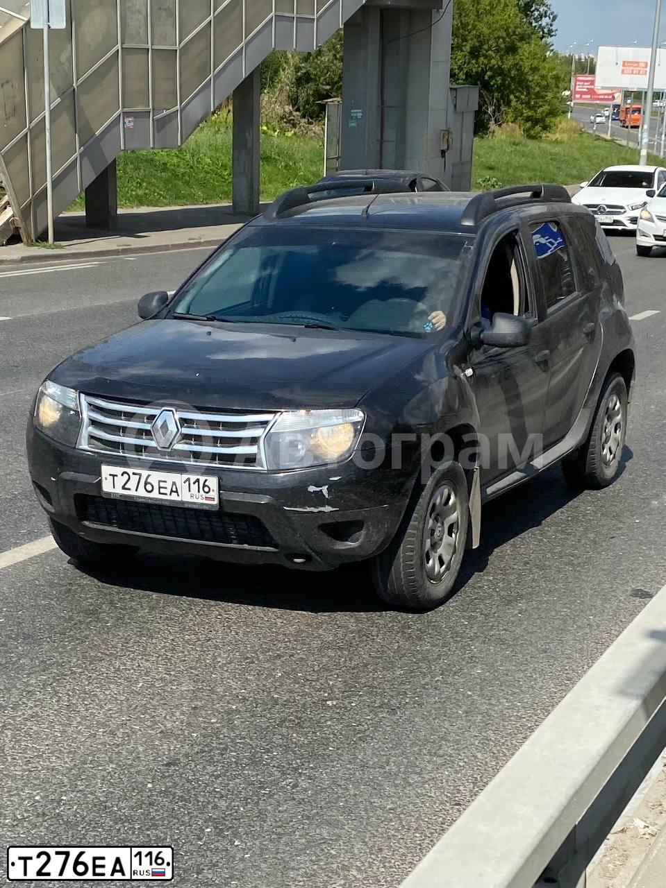 Фото автомобиля RENAULT DUSTER, 2013 — госномер Т276ЕА116. Цвет: ЧЕРНЫЙ