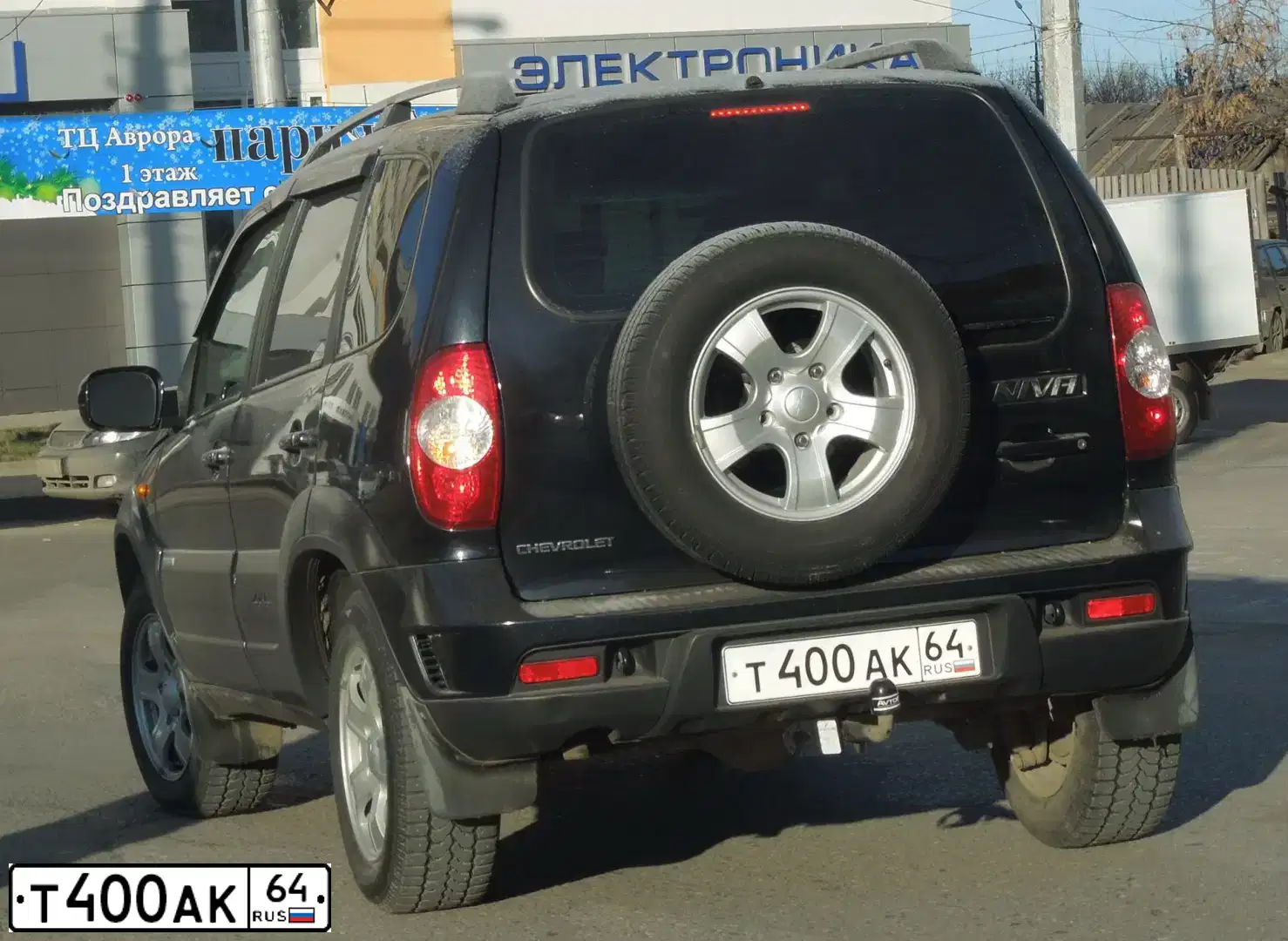 Фото автомобиля HYUNDAI IX35, 2011 — госномер С840ХА58. Цвет: Коричневый