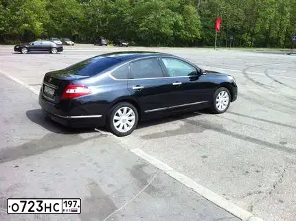 Фото автомобиля NISSAN TEANA, 2010 — госномер О723НС197. Цвет: ЧЕРНЫЙ
