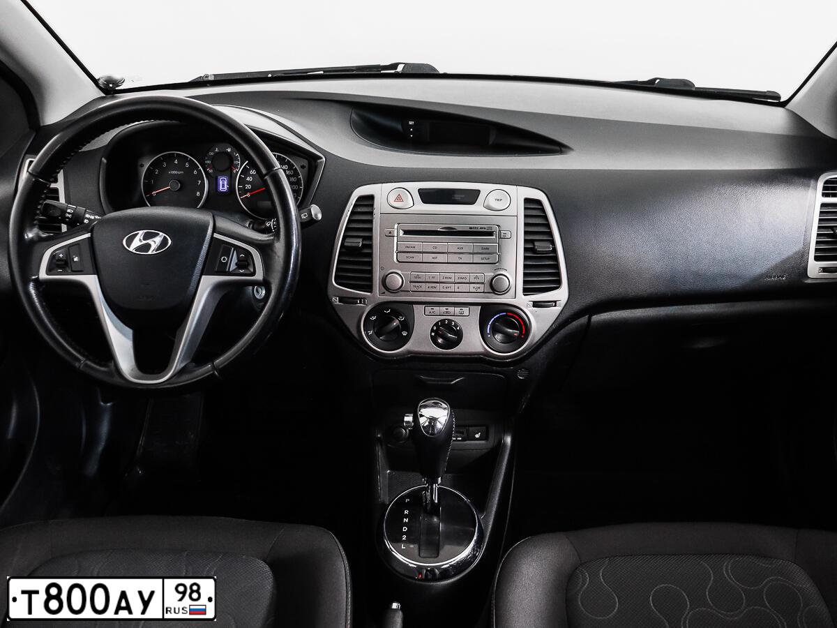 Фото автомобиля HYUNDAI I20, 2010 — госномер О178СК797. Цвет: СЕРЕБРИСТЫЙ