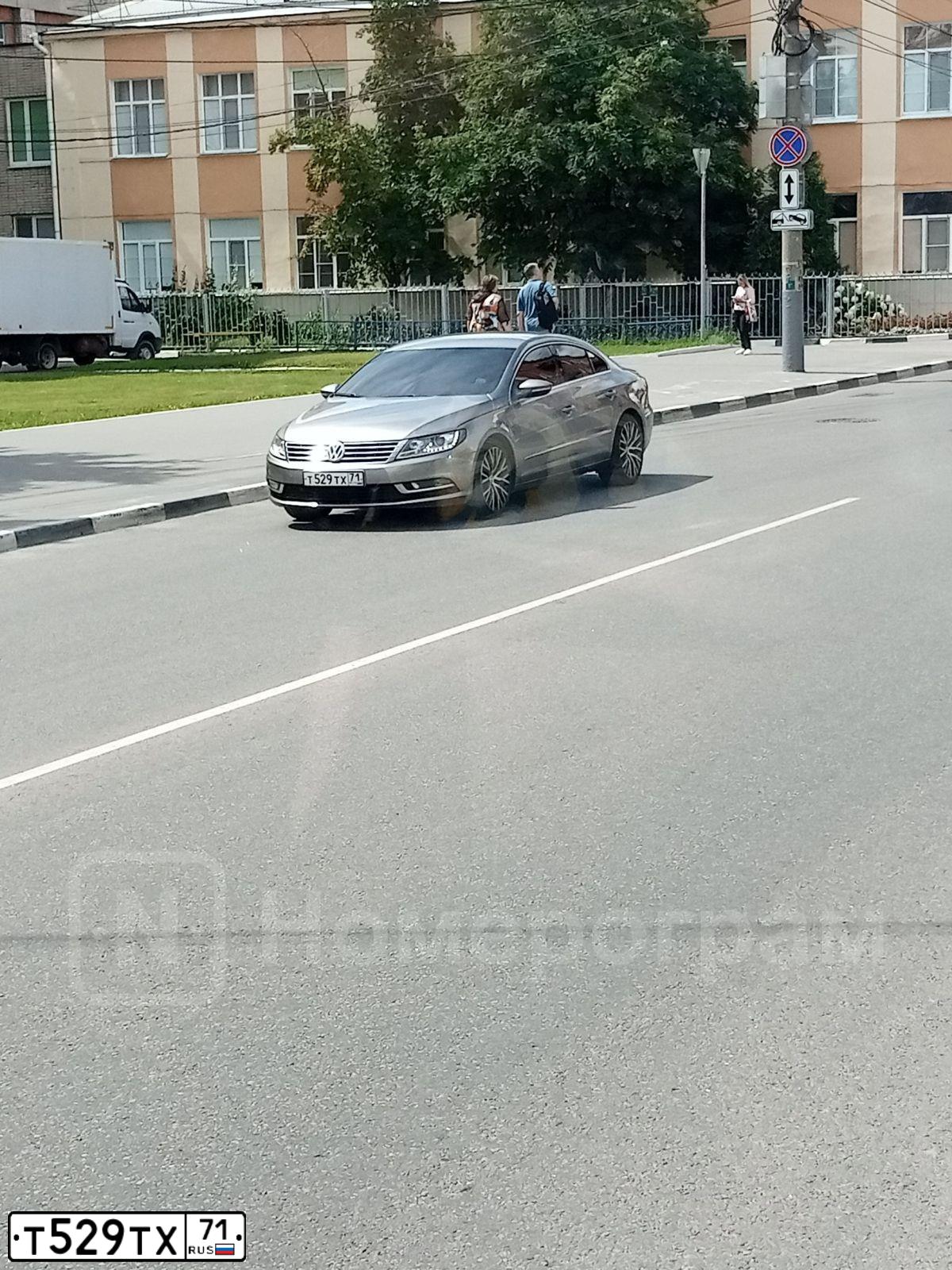 Фото автомобиля VOLKSWAGEN CC, 2012 — госномер Т529ТХ71. Цвет: БЕЖЕВО-СЕРЫЙ
