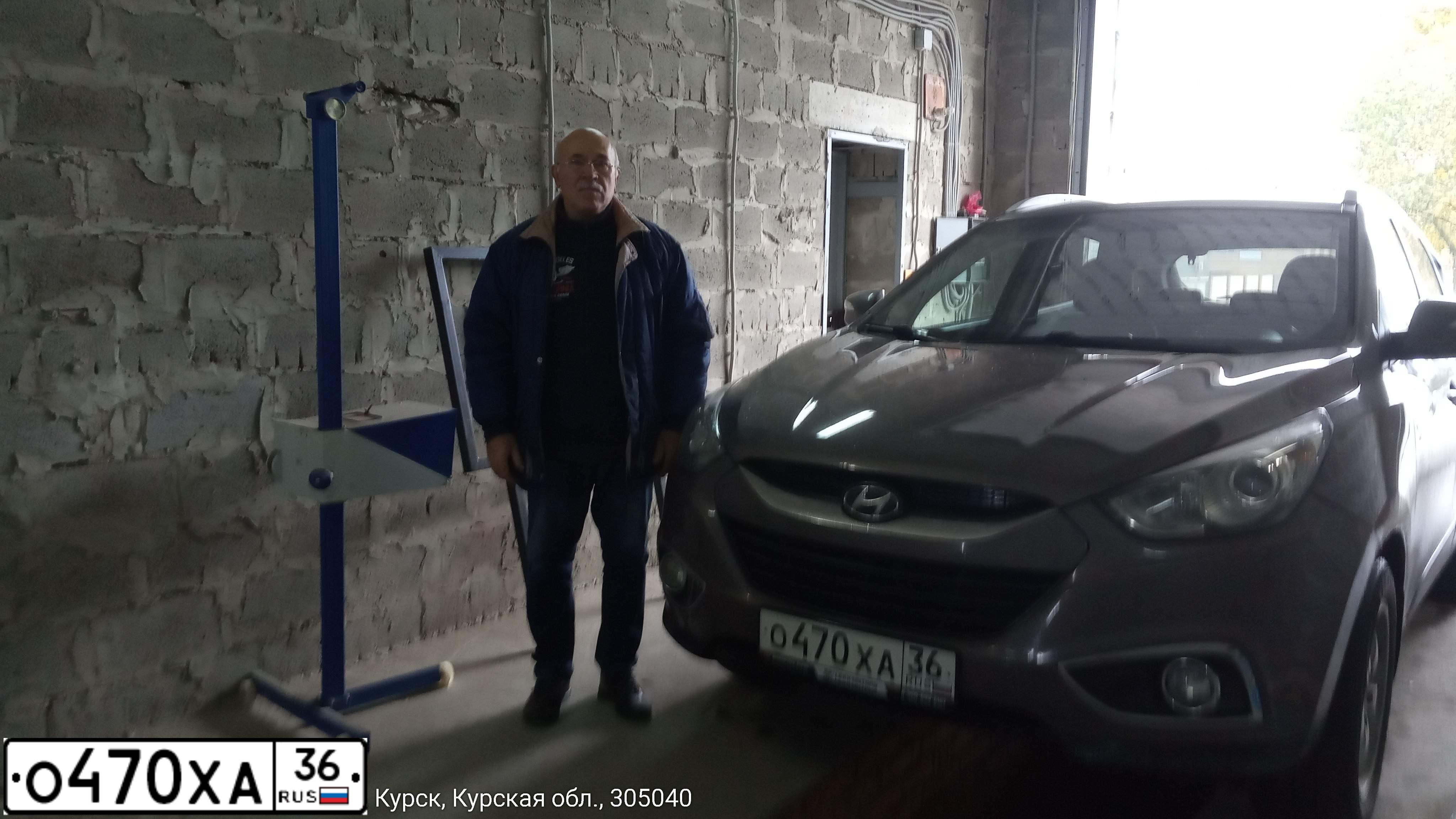 Фото автомобиля ХЕНДЭ IX 35, 2013 — госномер Р526НМ46. Цвет: Коричневый