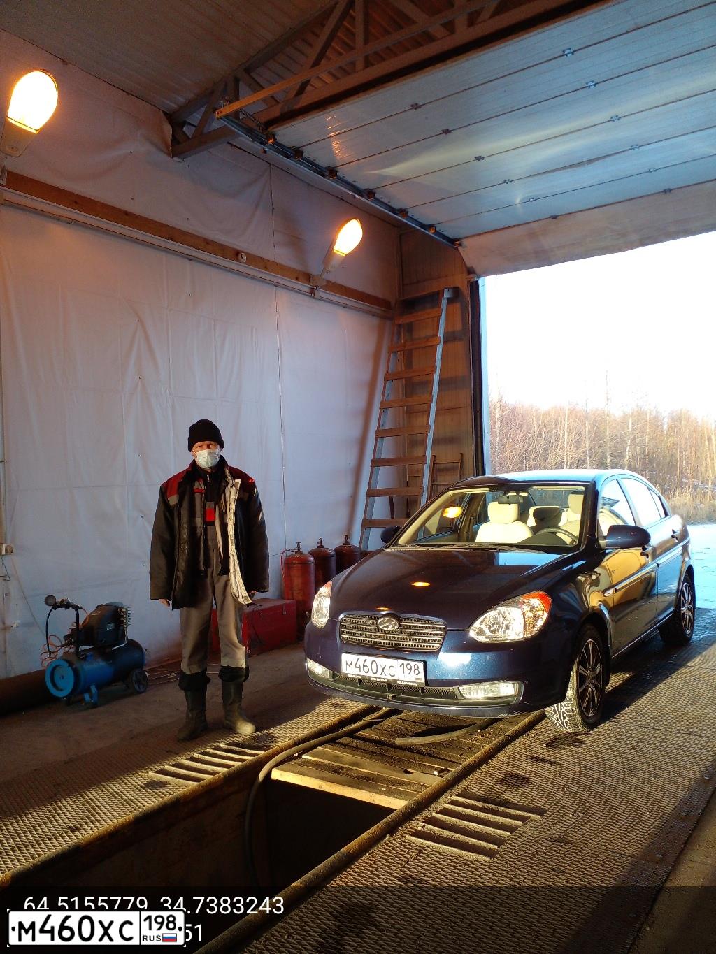 Фото автомобиля HYUNDAI ACCENT, 2008 — госномер Н465НМ10