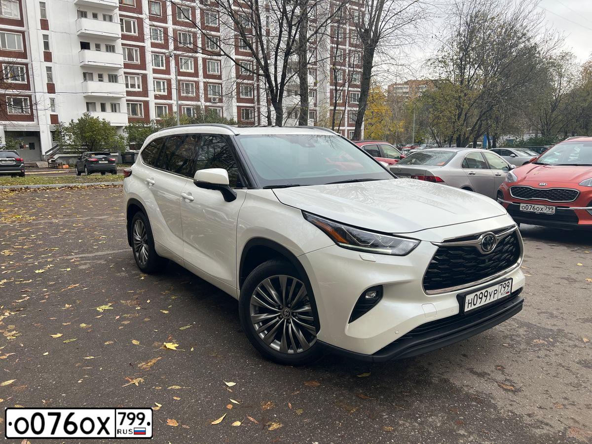 Фото автомобиля KIA SPORTAGE, 2019 — госномер О076ОХ799. Цвет: ОРАНЖЕВЫЙ