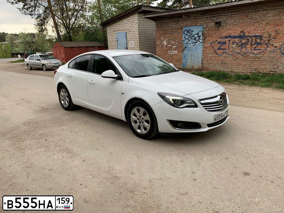 Фото автомобиля RENAULT T LOGAN, 2013 — госномер В555НА159. Цвет: синий