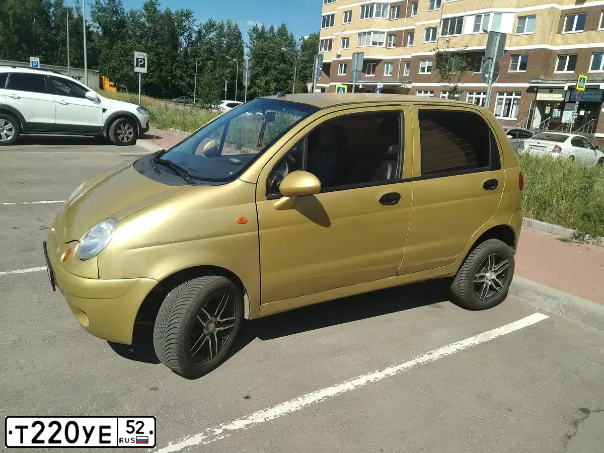 Фото автомобиля DAEWOO MATIZ, 2007 — госномер Т220УЕ52. Цвет: ЖЁЛТЫЙ